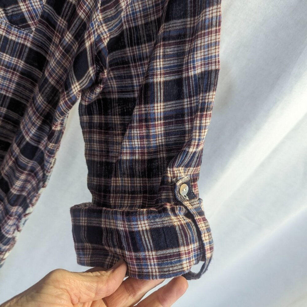 Altar'd State Oversized Medium High/Low Button Up - Picture 4 of 15